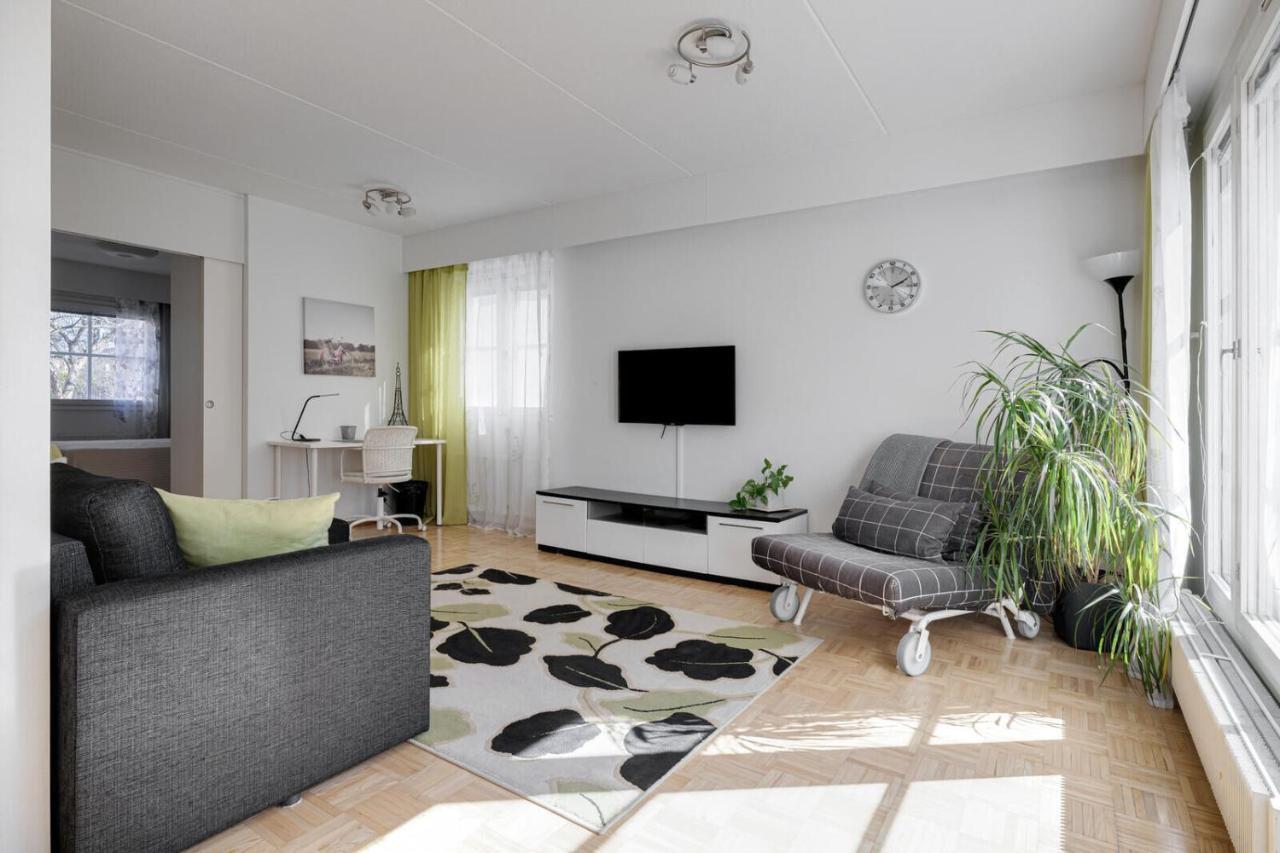 Apartments Karviaismaki เฮลซิงกิ ภายนอก รูปภาพ